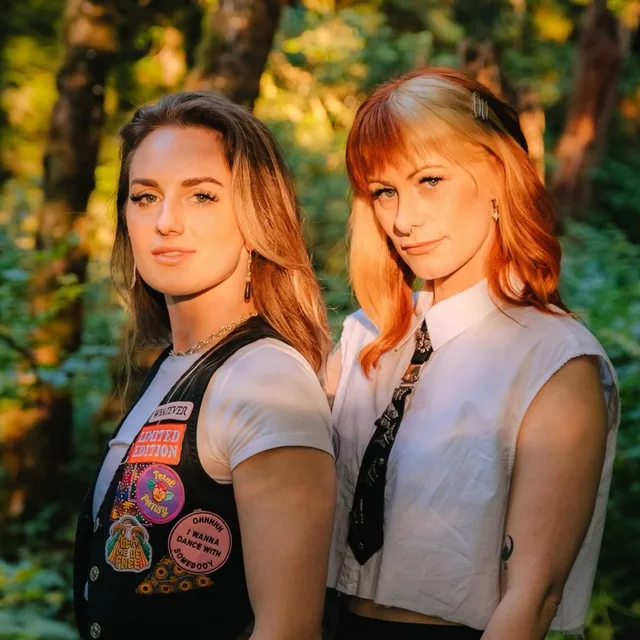 Gem & Tauri — Photo
